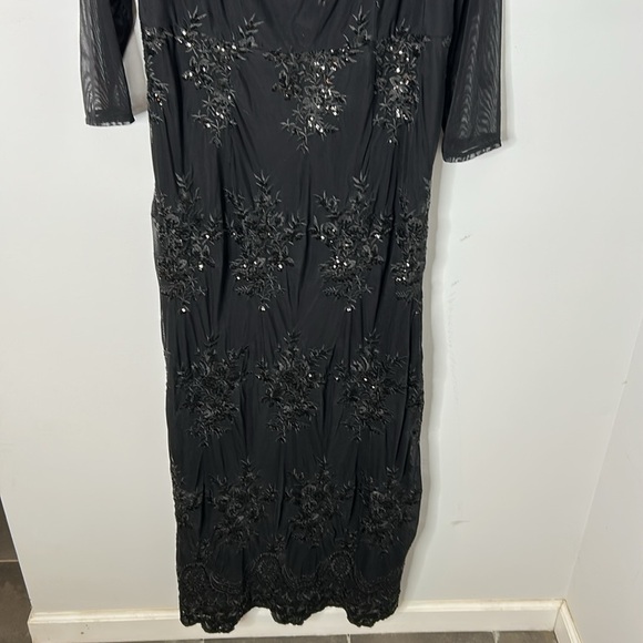 Torrid Special Occasion Black Sequin and Mesh Gown NWT - Picture 4 of 11